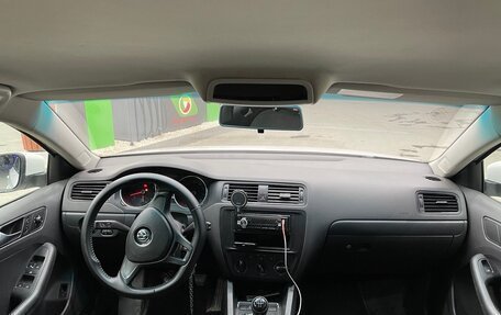 Volkswagen Jetta VI, 2015 год, 780 000 рублей, 5 фотография