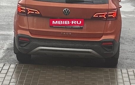Volkswagen Taos, 2021 год, 2 700 000 рублей, 4 фотография