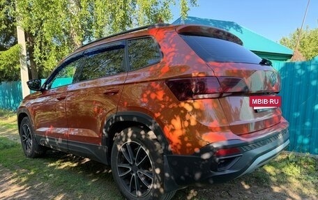 Volkswagen Taos, 2021 год, 2 700 000 рублей, 2 фотография