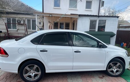 Volkswagen Polo VI (EU Market), 2018 год, 620 000 рублей, 2 фотография
