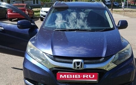 Honda Vezel, 2014 год, 1 150 000 рублей, 14 фотография