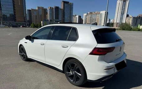 Volkswagen Golf VIII, 2021 год, 1 950 000 рублей, 5 фотография
