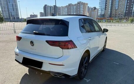 Volkswagen Golf VIII, 2021 год, 1 950 000 рублей, 4 фотография