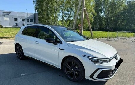 Volkswagen Golf VIII, 2021 год, 1 950 000 рублей, 3 фотография