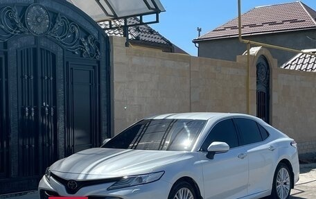 Toyota Camry, 2020 год, 2 640 000 рублей, 5 фотография