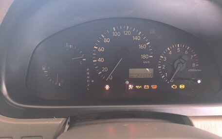 Toyota Harrier, 1998 год, 870 000 рублей, 3 фотография