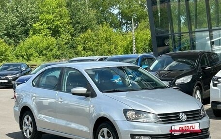 Volkswagen Polo VI (EU Market), 2015 год, 890 000 рублей, 2 фотография