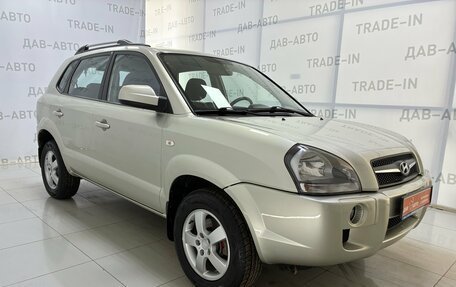 Hyundai Tucson III, 2008 год, 920 000 рублей, 3 фотография