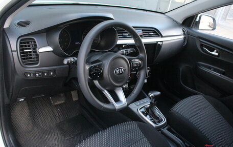 KIA Rio IV, 2020 год, 1 790 000 рублей, 5 фотография
