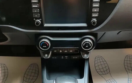 KIA Rio IV, 2018 год, 1 400 000 рублей, 13 фотография