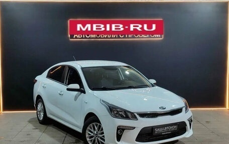 KIA Rio IV, 2018 год, 1 400 000 рублей, 5 фотография