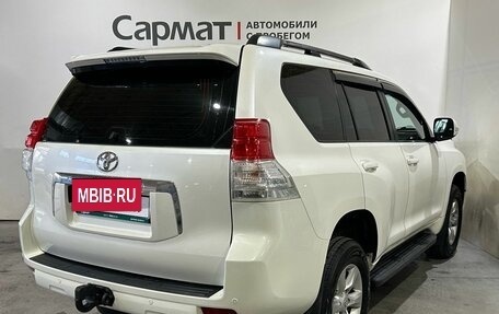 Toyota Land Cruiser Prado 150 рестайлинг 2, 2012 год, 2 950 000 рублей, 9 фотография