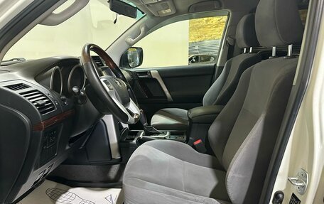 Toyota Land Cruiser Prado 150 рестайлинг 2, 2012 год, 2 950 000 рублей, 16 фотография