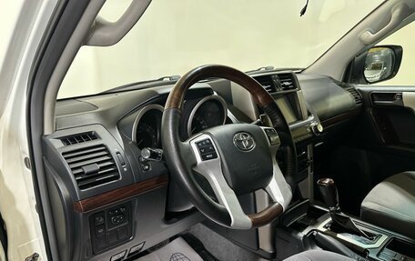 Toyota Land Cruiser Prado 150 рестайлинг 2, 2012 год, 2 950 000 рублей, 29 фотография