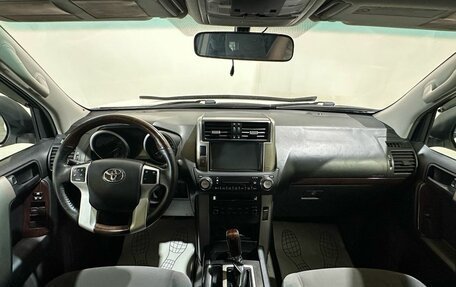 Toyota Land Cruiser Prado 150 рестайлинг 2, 2012 год, 2 950 000 рублей, 30 фотография