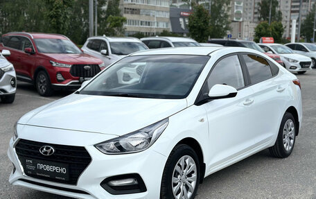 Hyundai Solaris II рестайлинг, 2018 год, 1 370 000 рублей, 5 фотография