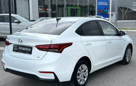 Hyundai Solaris II рестайлинг, 2018 год, 1 370 000 рублей, 9 фотография