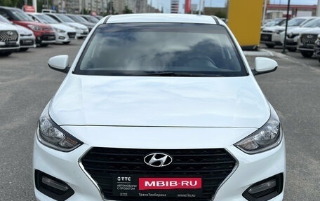 Hyundai Solaris II рестайлинг, 2018 год, 1 370 000 рублей, 6 фотография