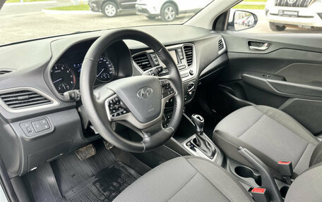 Hyundai Solaris II рестайлинг, 2018 год, 1 370 000 рублей, 20 фотография