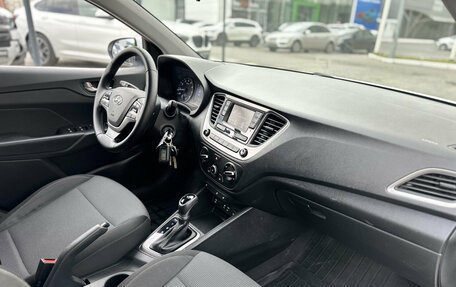 Hyundai Solaris II рестайлинг, 2018 год, 1 370 000 рублей, 15 фотография