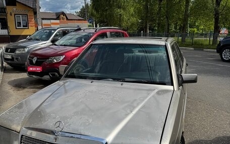 Mercedes-Benz 190 (W201), 1990 год, 350 000 рублей, 1 фотография