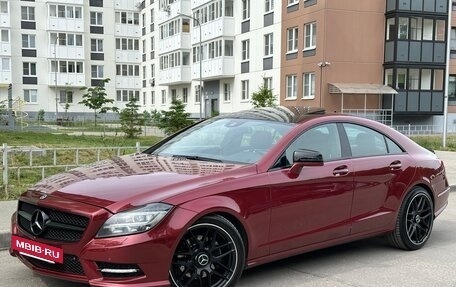 Mercedes-Benz CLS, 2012 год, 2 200 000 рублей, 2 фотография