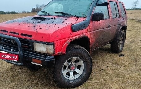 Nissan Terrano II рестайлинг, 1991 год, 500 000 рублей, 4 фотография