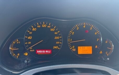 Toyota Avensis III рестайлинг, 2007 год, 750 000 рублей, 11 фотография