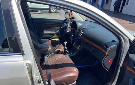 Toyota Avensis III рестайлинг, 2007 год, 750 000 рублей, 13 фотография