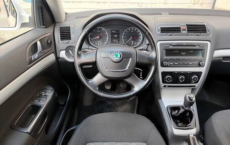 Skoda Octavia, 2011 год, 698 000 рублей, 3 фотография