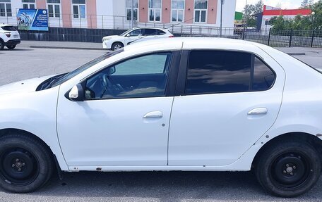 Renault Logan II, 2015 год, 670 000 рублей, 3 фотография