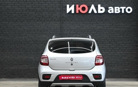 Renault Sandero II рестайлинг, 2019 год, 1 100 000 рублей, 6 фотография