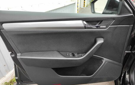 Skoda Superb III рестайлинг, 2016 год, 1 700 000 рублей, 11 фотография