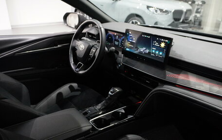 Toyota Camry, 2025 год, 3 990 000 рублей, 11 фотография