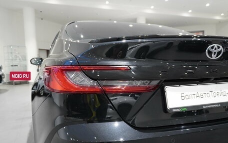 Toyota Camry, 2025 год, 3 990 000 рублей, 26 фотография