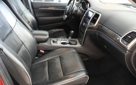 Jeep Grand Cherokee, 2012 год, 2 000 000 рублей, 18 фотография