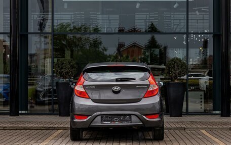 Hyundai Solaris II рестайлинг, 2012 год, 855 000 рублей, 5 фотография