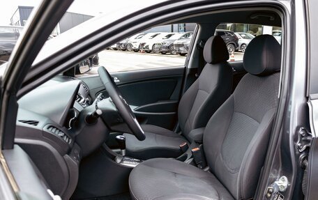 Hyundai Solaris II рестайлинг, 2012 год, 855 000 рублей, 11 фотография