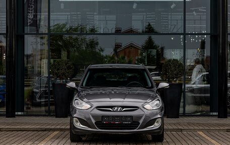 Hyundai Solaris II рестайлинг, 2012 год, 855 000 рублей, 2 фотография