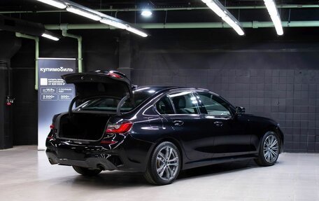 BMW 3 серия, 2021 год, 2 645 000 рублей, 8 фотография