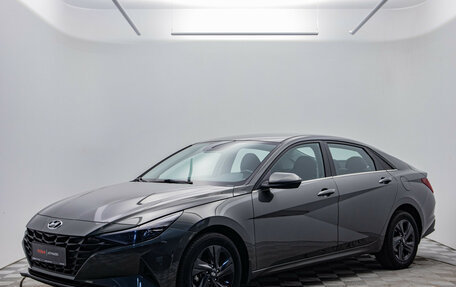 Hyundai Elantra, 2021 год, 1 980 000 рублей, 2 фотография