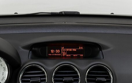 Peugeot 308 II, 2011 год, 650 000 рублей, 21 фотография