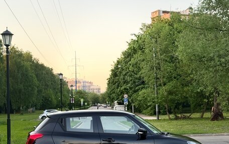 Suzuki Swift V, 2022 год, 1 550 000 рублей, 3 фотография