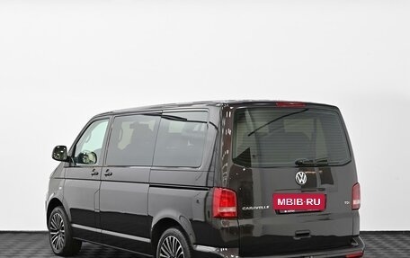 Volkswagen Caravelle T5, 2013 год, 2 299 000 рублей, 4 фотография