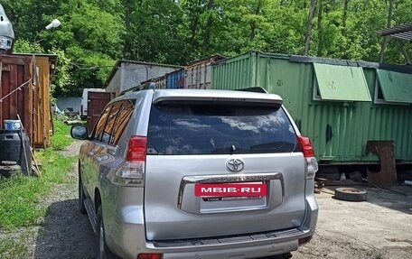 Toyota Land Cruiser Prado 150 рестайлинг 2, 2011 год, 2 350 000 рублей, 2 фотография