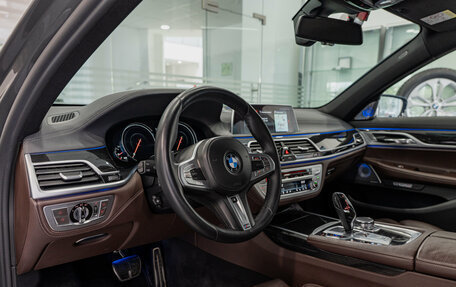 BMW 7 серия, 2017 год, 4 500 000 рублей, 7 фотография