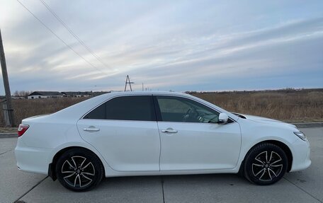 Toyota Camry, 2017 год, 2 500 000 рублей, 6 фотография