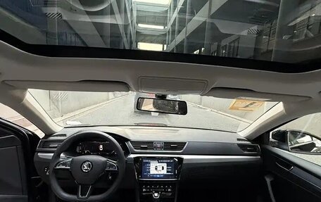 Skoda Superb III рестайлинг, 2026 год, 2 380 000 рублей, 9 фотография