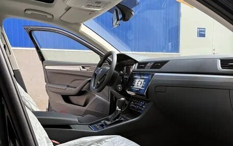 Skoda Superb III рестайлинг, 2026 год, 2 380 000 рублей, 10 фотография