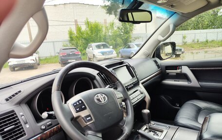 Toyota Land Cruiser 200, 2011 год, 3 100 000 рублей, 7 фотография